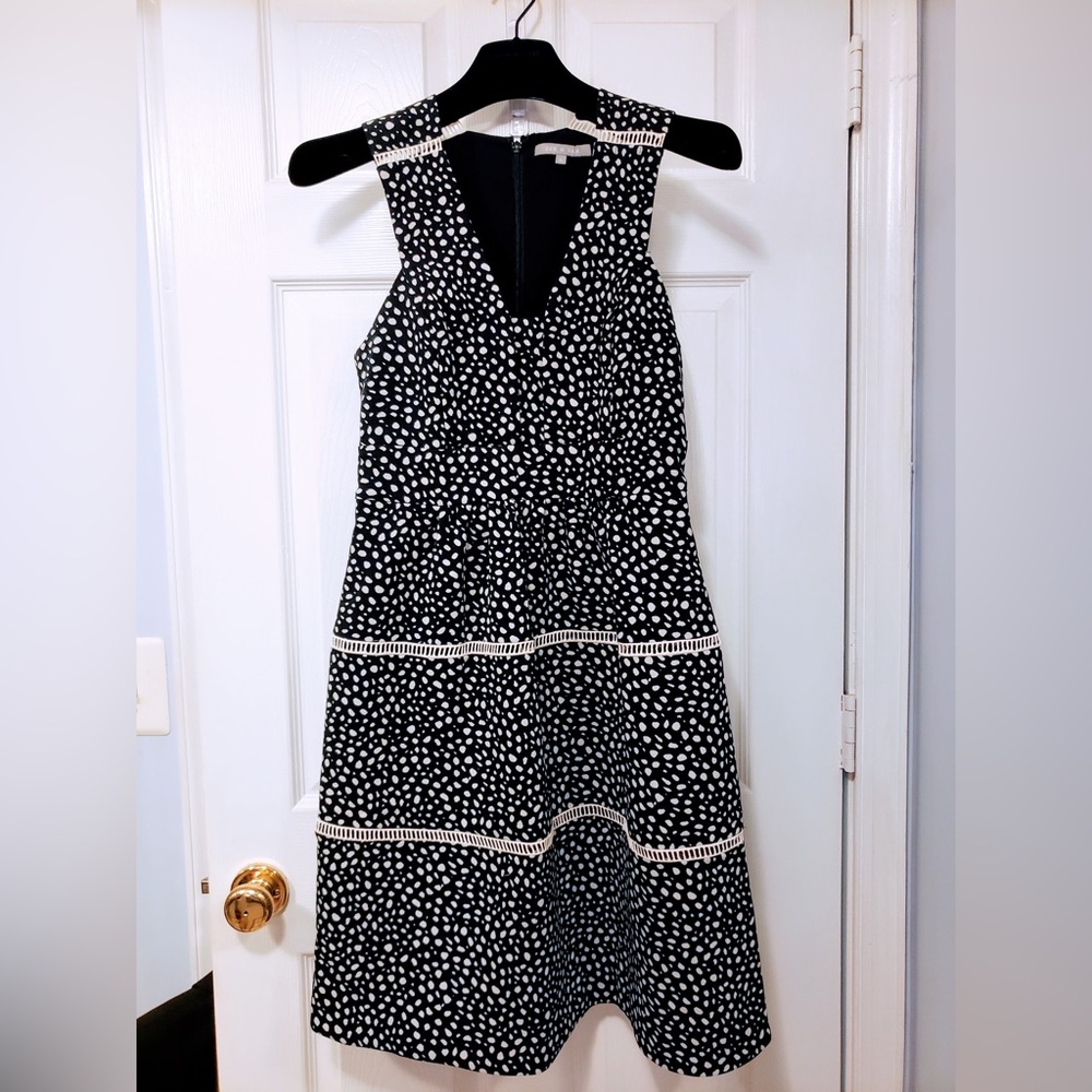 Brand new Zoe & Sam sleeveless dress
